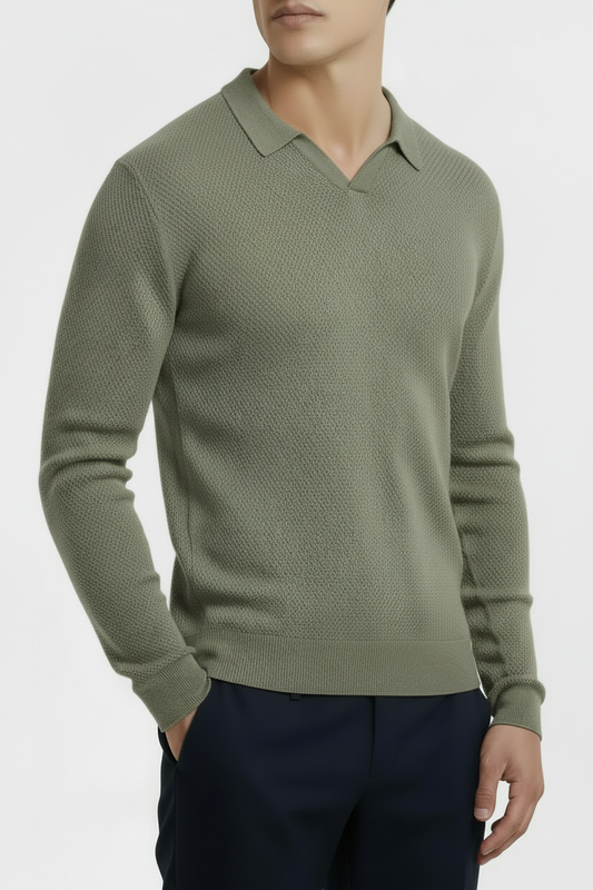 Iets donkerder groen sweater